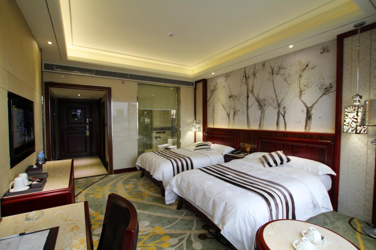 Jin Long Wan Hao Hotel Wuzhou Zewnętrze zdjęcie